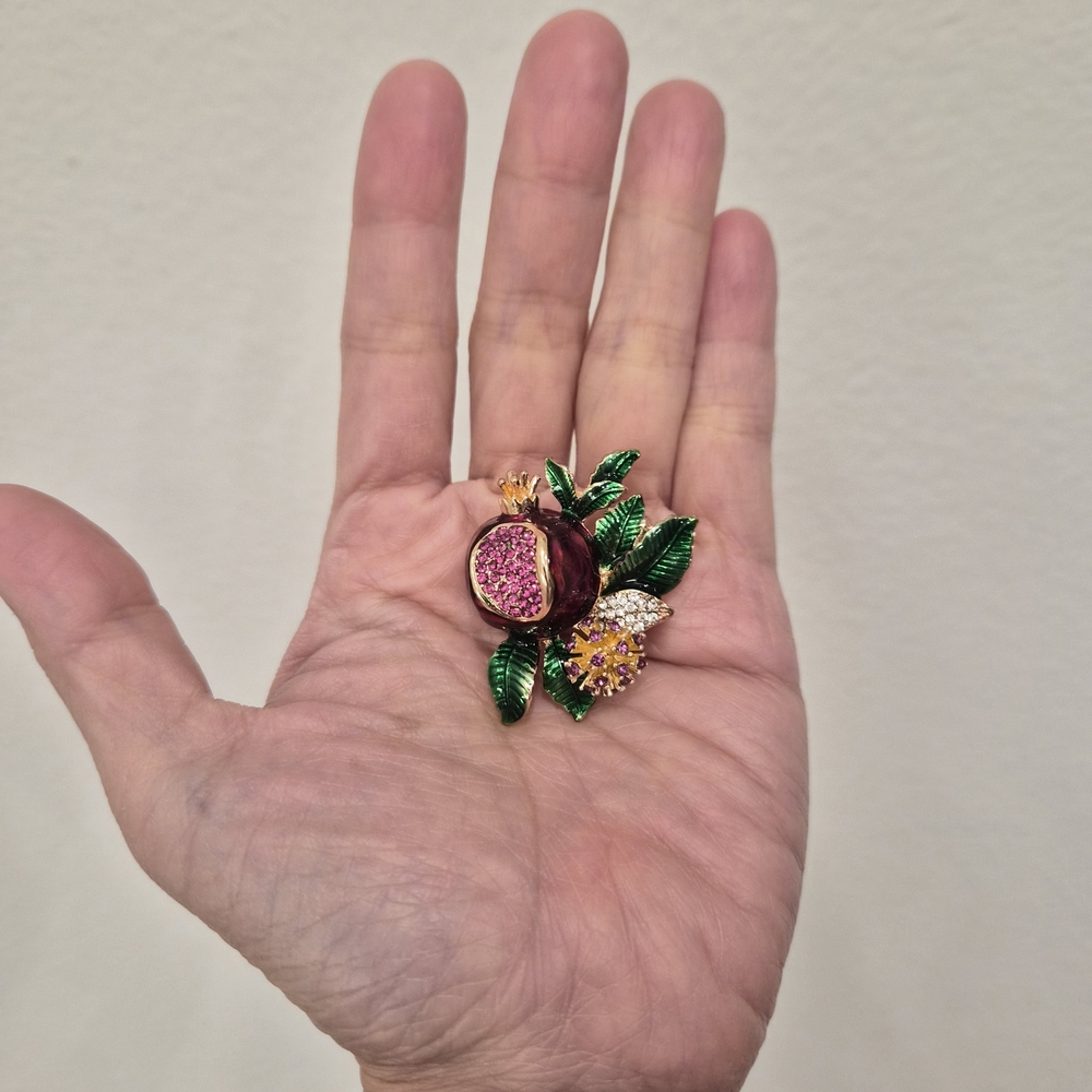 Nwot Swarovski Crystals Enamel Pomegranate Brooch Pin